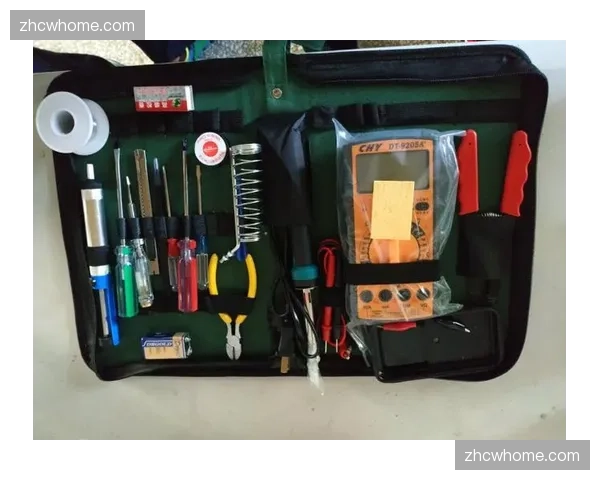 赛事官方商品自助柜正实时更新热销品类的补货顺序