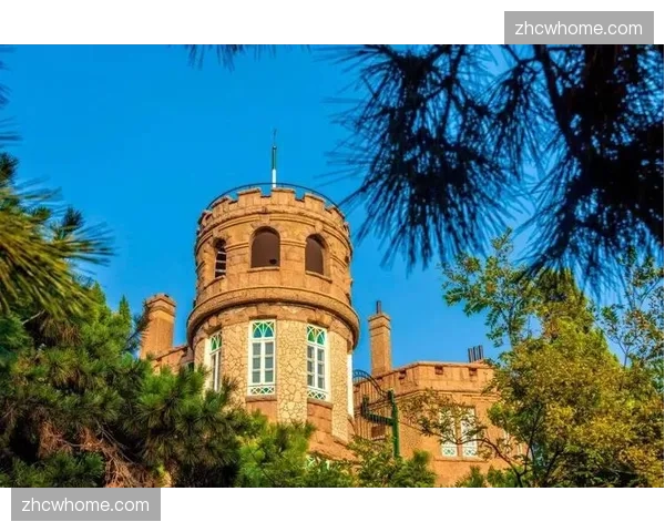 高海拔与海滨城市气候迥异，球队临时更改驻地恐打乱战术部署